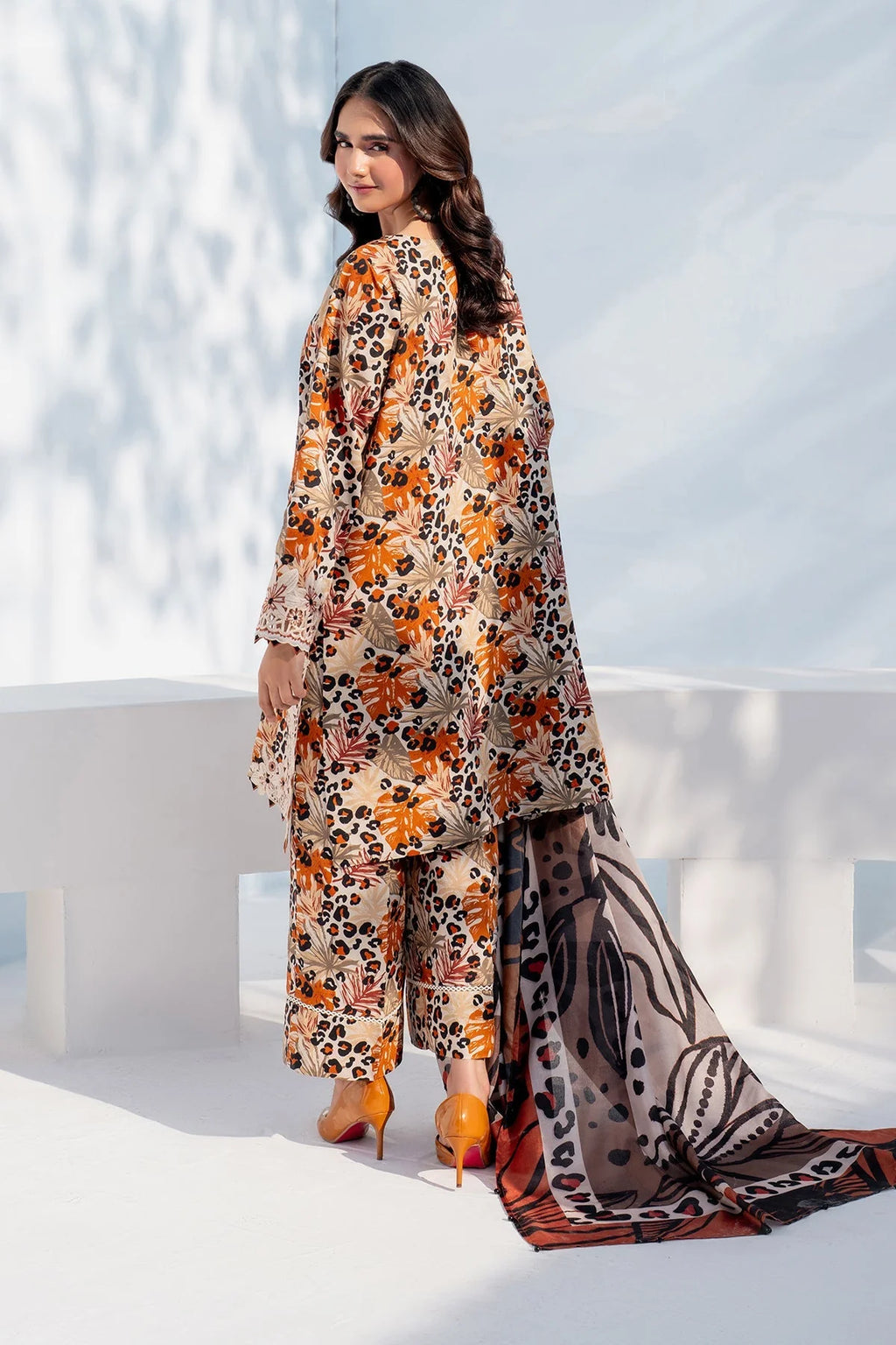 3PC KARANDI PRINTED SHIRT WITH KARANDI PRINTED DUAPTTA AND TROUSER - 1702