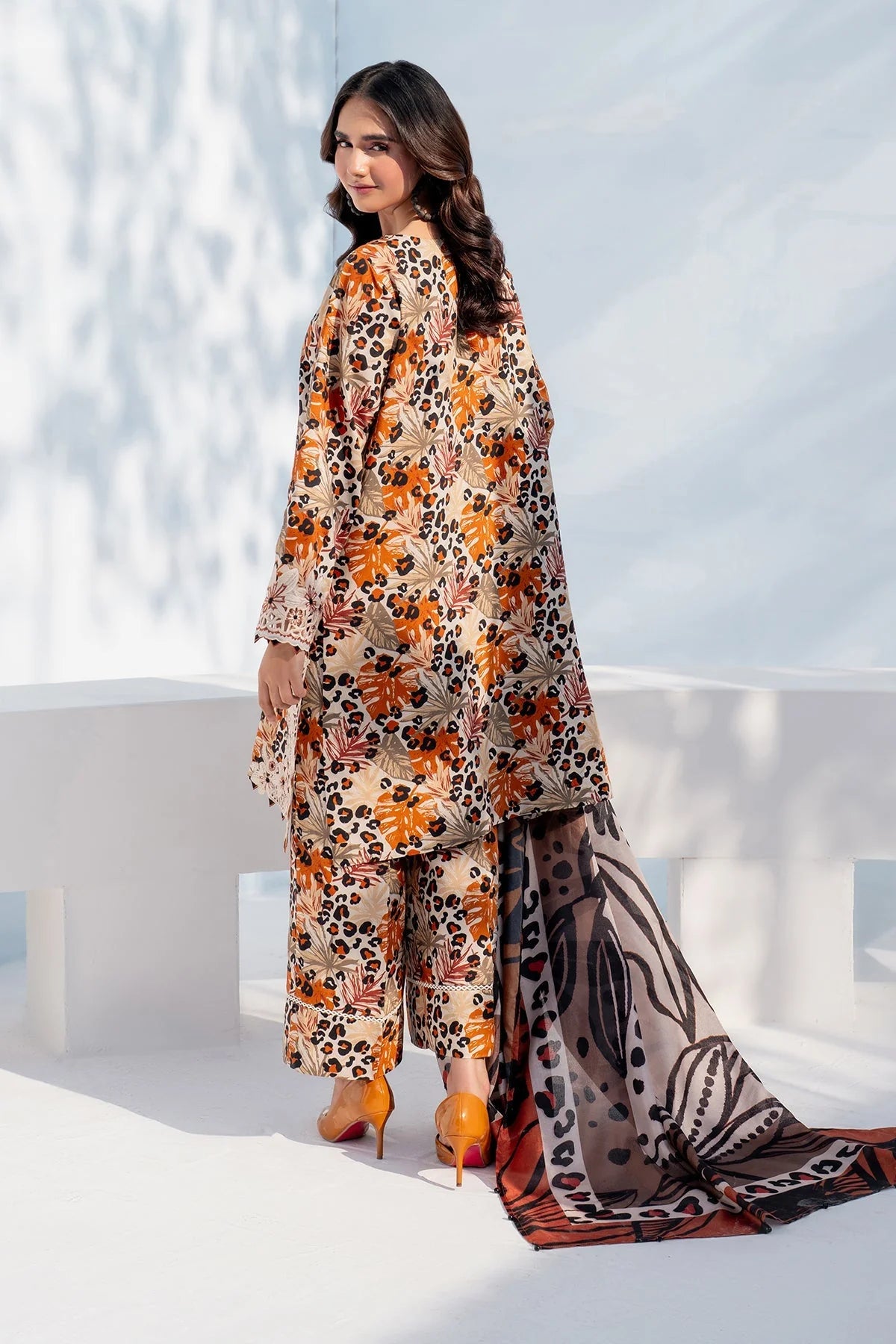 3PC KARANDI PRINTED SHIRT WITH KARANDI PRINTED DUAPTTA AND TROUSER - 1702