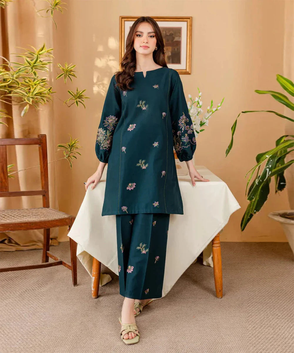 Lawn 2PC Embroidered-5008
