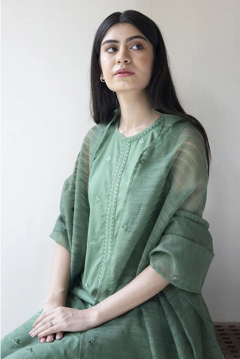 Dhanak-3PC Embroidered Shirt With Organza Embroidered Dupatta-140